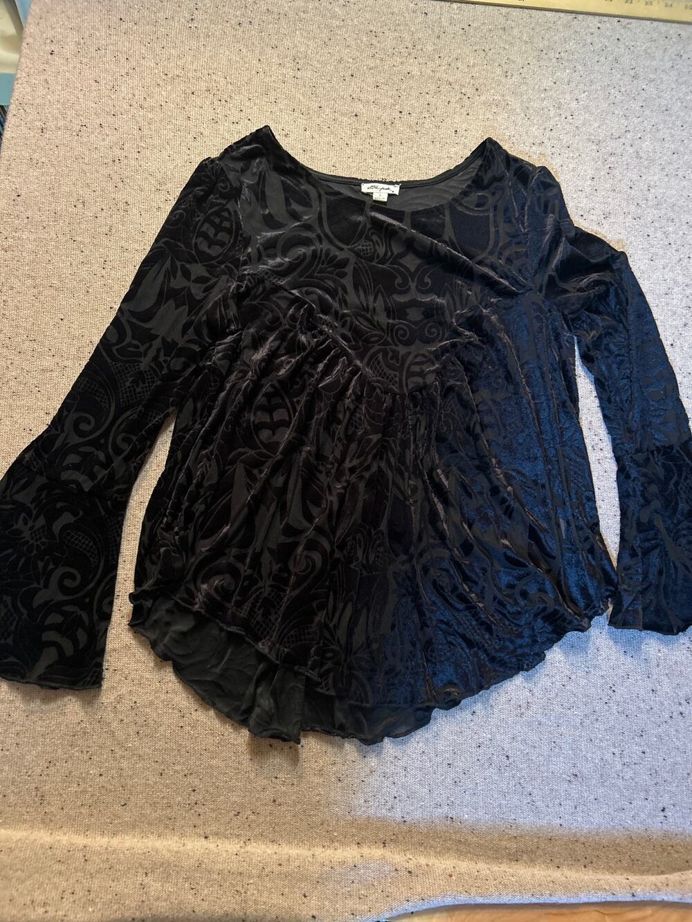 Velvet Burnout Bell Sleeve Empire Waist Top Medium Renaissance Whimsigoth Dark